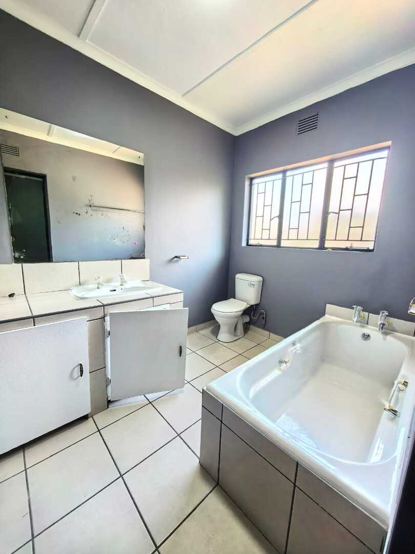 4 Bedroom Property for Sale in Sasolburg Ext 23 Free State